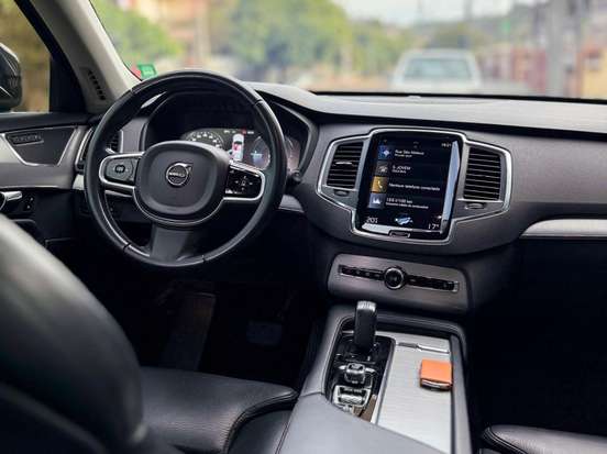 VOLVO-XC90-2.0 T8 HYBRID MOMENTUM AWD GEARTRONIC VOLVO-XC90-2020