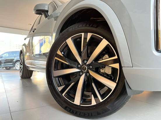VOLVO-XC90-2026