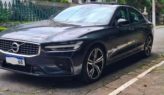 VOLVO-S60-2019