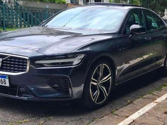VOLVO-S60-2.0 T8 R-DESIGN HÍBRIDO 4P AUTOMÁTICO VOLVO-S60-2019