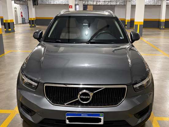 VOLVO-XC40-2.0 T5 GASOLINA MOMENTUM AWD GEARTRONIC VOLVO-XC40-2018