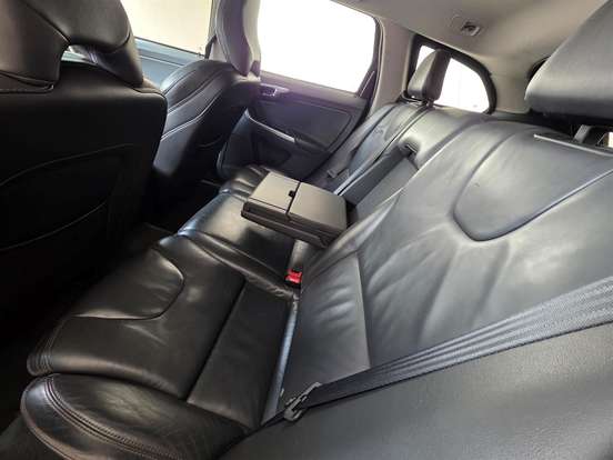 VOLVO-XC60-2.0 T5 DYNAMIC FWD TURBO GASOLINA 4P AUTOMÁTICO VOLVO-XC60-2015