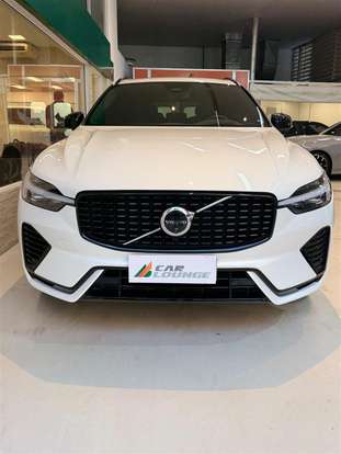 VOLVO-XC60-2024