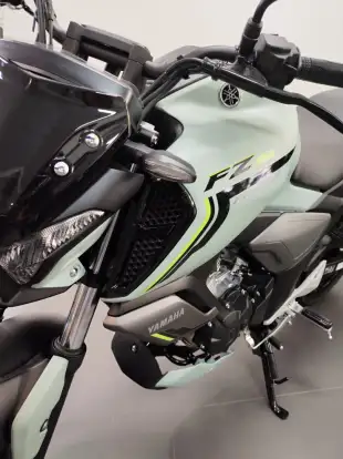 YAMAHA-FZ15 FAZER CONNECTED ABS-2026