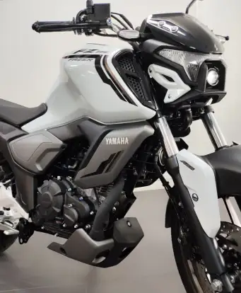 YAMAHA-FZ15 FAZER CONNECTED ABS-2026