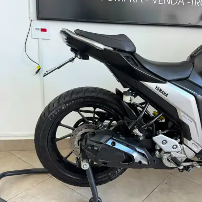 YAMAHA-FZ25 FAZER ABS-2021