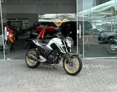 YAMAHA FZ25 FAZER CONNECTED ABS YAMAHA FZ25 FAZER CONNECTED ABS