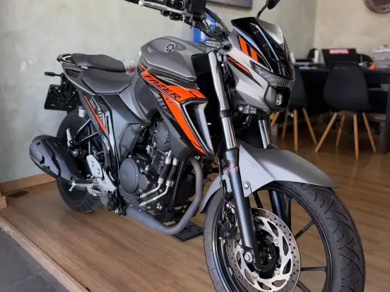 YAMAHA-FZ25 FAZER CONNECTED ABS YAMAHA-FZ25 FAZER CONNECTED ABS-2025