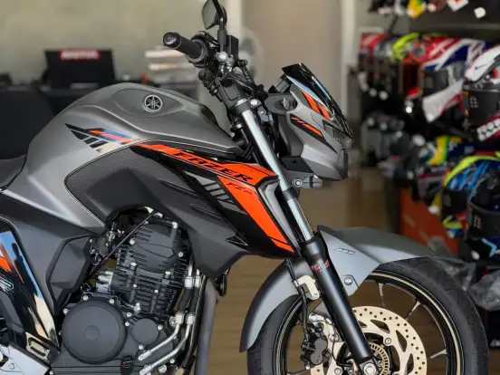 YAMAHA-FZ25 FAZER CONNECTED ABS YAMAHA-FZ25 FAZER CONNECTED ABS-2025