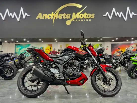 YAMAHA-MT-03-2016