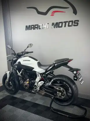 YAMAHA-MT-07 YAMAHA-MT-07-2016