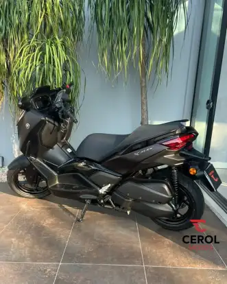 YAMAHA-XMAX 300 CONNECTED ABS-2026