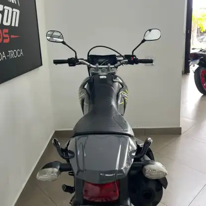 YAMAHA-XTZ 250 LANDER-2016