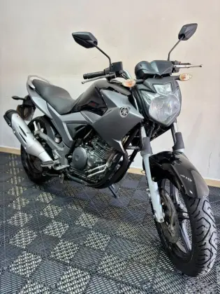YAMAHA YS 250 FAZER 