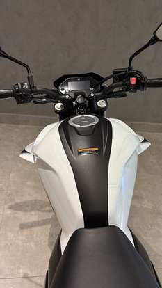 YAMAHA-FZ15 FAZER CONNECTED ABS-2025