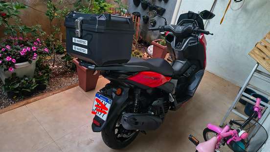 YAMAHA-NMAX CONNECTED 160 ABS-2025