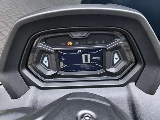 YAMAHA-NMAX CONNECTED 160 ABS-2025