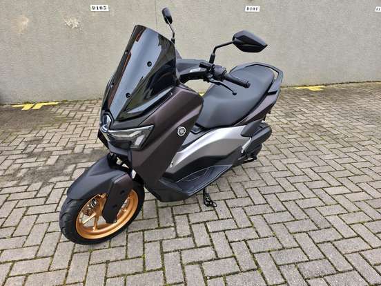 YAMAHA-NMAX CONNECTED 160 ABS YAMAHA-NMAX CONNECTED 160 ABS-2025
