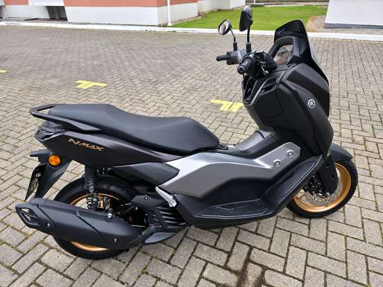 YAMAHA-NMAX CONNECTED 160 ABS YAMAHA-NMAX CONNECTED 160 ABS-2025
