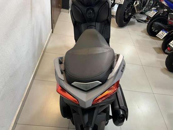 YAMAHA-XMAX ABS-2022