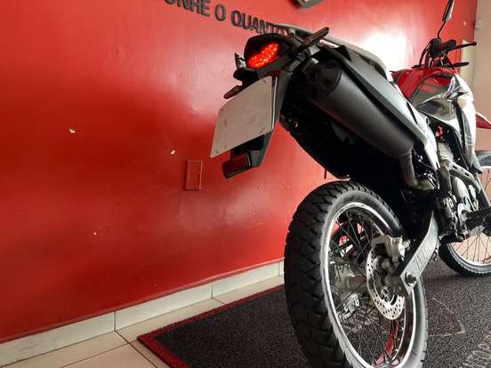 YAMAHA-XTZ 250 LANDER-2023