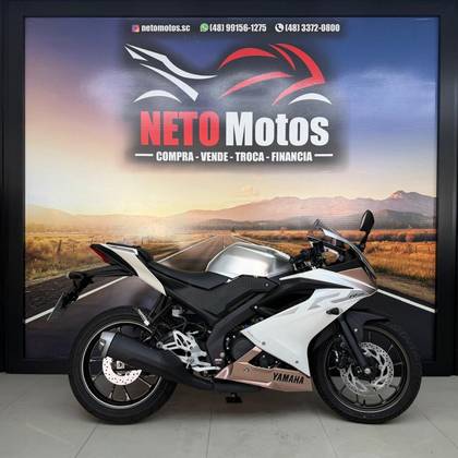 YAMAHA YZF R15 