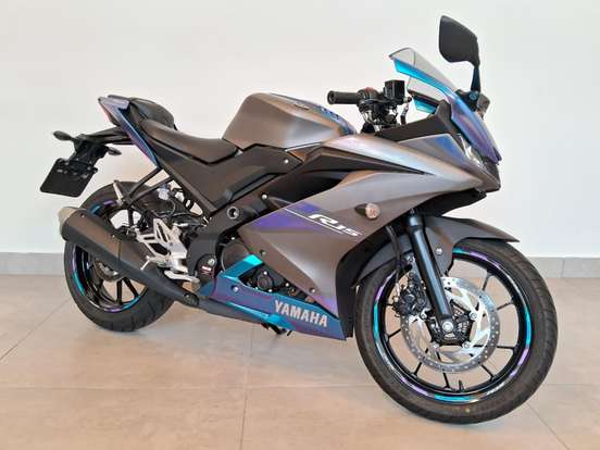 YAMAHA-YZF R15-2025