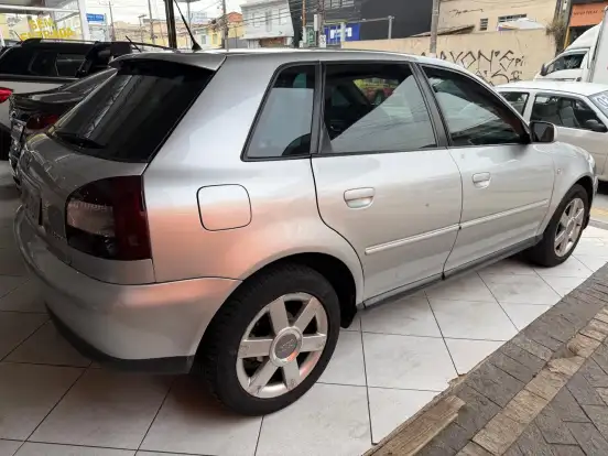 AUDI-A3-1.8 20V 150CV TURBO GASOLINA 4P AUTOMÁTICO AUDI-A3-2005