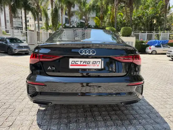 AUDI-A3-2022
