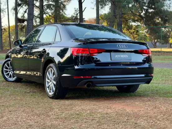AUDI-A4-2.0 TFSI ATTRACTION GASOLINA 4P S TRONIC AUDI-A4-2017