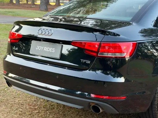 AUDI-A4-2.0 TFSI ATTRACTION GASOLINA 4P S TRONIC AUDI-A4-2017