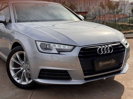 AUDI-A4-2017