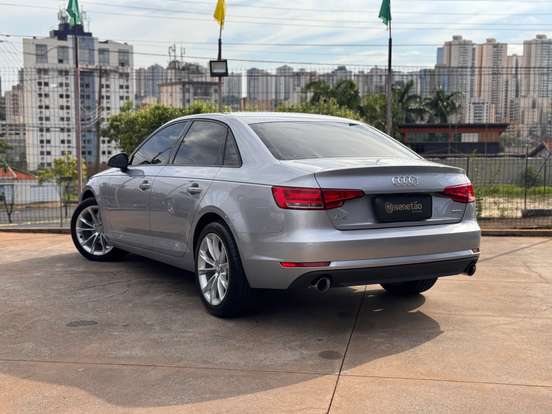 AUDI-A4-2.0 TFSI ATTRACTION GASOLINA 4P S TRONIC AUDI-A4-2017