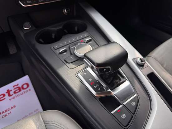 AUDI-A4-2.0 TFSI ATTRACTION GASOLINA 4P S TRONIC AUDI-A4-2017