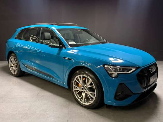 AUDI-E-TRON-2020