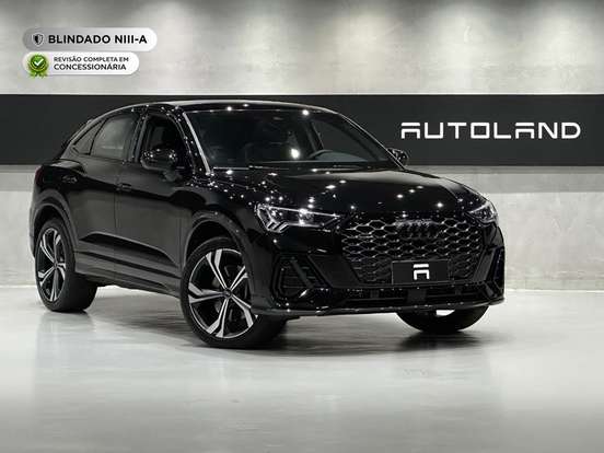 AUDI-Q3-2.0 40 TFSI GASOLINA PERFORMANCE BLACK PLUS QUATTRO TIPTRONIC AUDI-Q3-2024