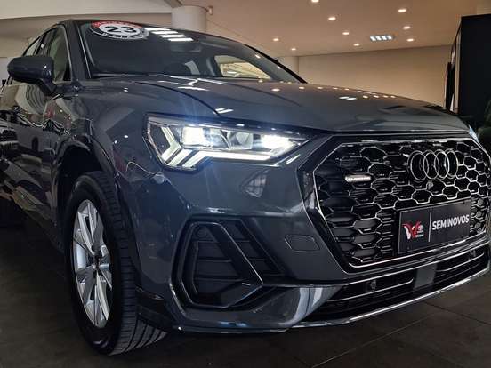 AUDI-Q3-2.0 40 TFSI GASOLINA SPORTBACK PERFORMANCE QUATTRO TIPTRONIC AUDI-Q3-2022