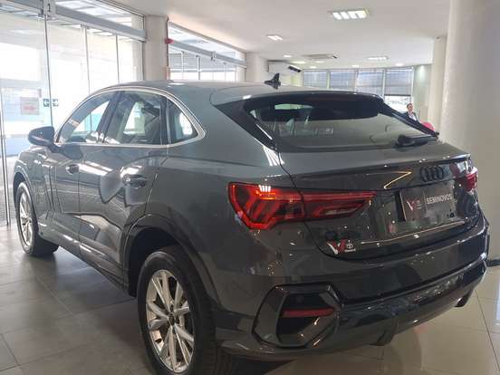 AUDI-Q3-2.0 40 TFSI GASOLINA SPORTBACK PERFORMANCE QUATTRO TIPTRONIC AUDI-Q3-2022
