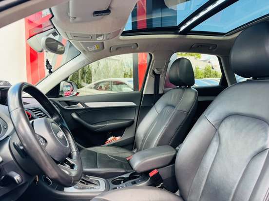 AUDI-Q3-2015