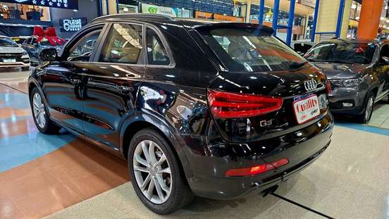 AUDI-Q3-2014