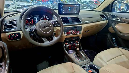 AUDI-Q3-2014