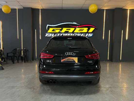 AUDI-Q3-2012