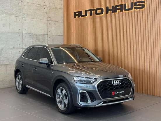 AUDI-Q5-2.0 45 TFSI GASOLINA S LINE BLACK QUATTRO S TRONIC AUDI-Q5-2022
