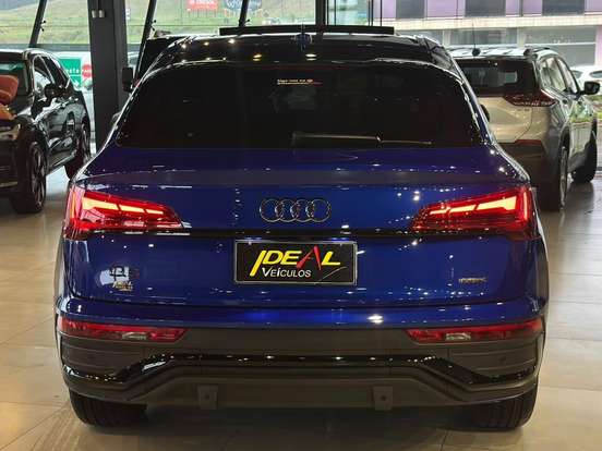 AUDI-Q5-2.0 45 TFSI GASOLINA SPORTBACK S LINE QUATTRO S TRONIC AUDI-Q5-2021