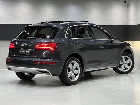 AUDI-Q5-2.0 TFSI GASOLINA AMBIENTE S TRONIC AUDI-Q5-2017