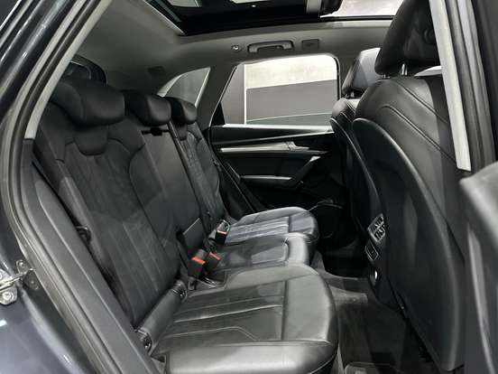 AUDI-Q5-2.0 TFSI GASOLINA AMBIENTE S TRONIC AUDI-Q5-2017