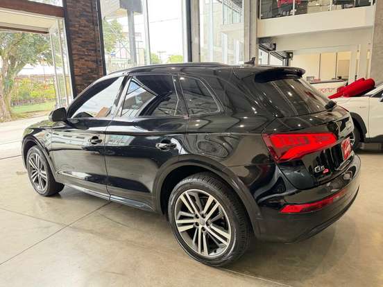 AUDI-Q5-2.0 TFSI GASOLINA AMBITION S TRONIC AUDI-Q5-2018
