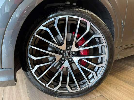 AUDI-Q8-3.0 TFSI GASOLINA PERFORMANCE BLACK QUATTRO TIPTRONIC AUDI-Q8-2021