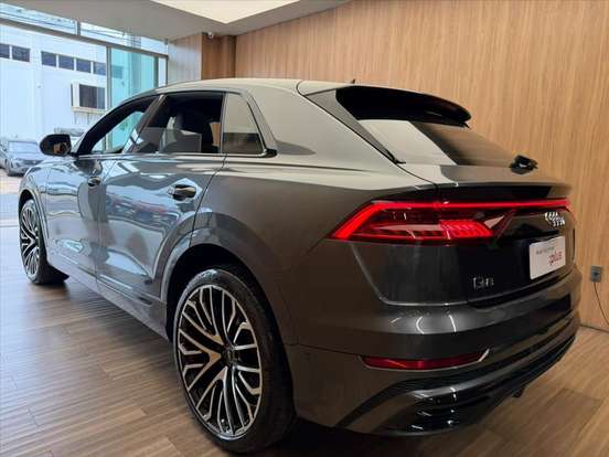AUDI-Q8-3.0 TFSI GASOLINA PERFORMANCE BLACK QUATTRO TIPTRONIC AUDI-Q8-2021