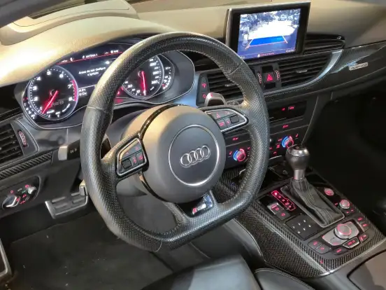 AUDI-RS6-4.0 AVANT V8 32V BI-TURBO GASOLINA 4P TIPTRONIC AUDI-RS6-2018